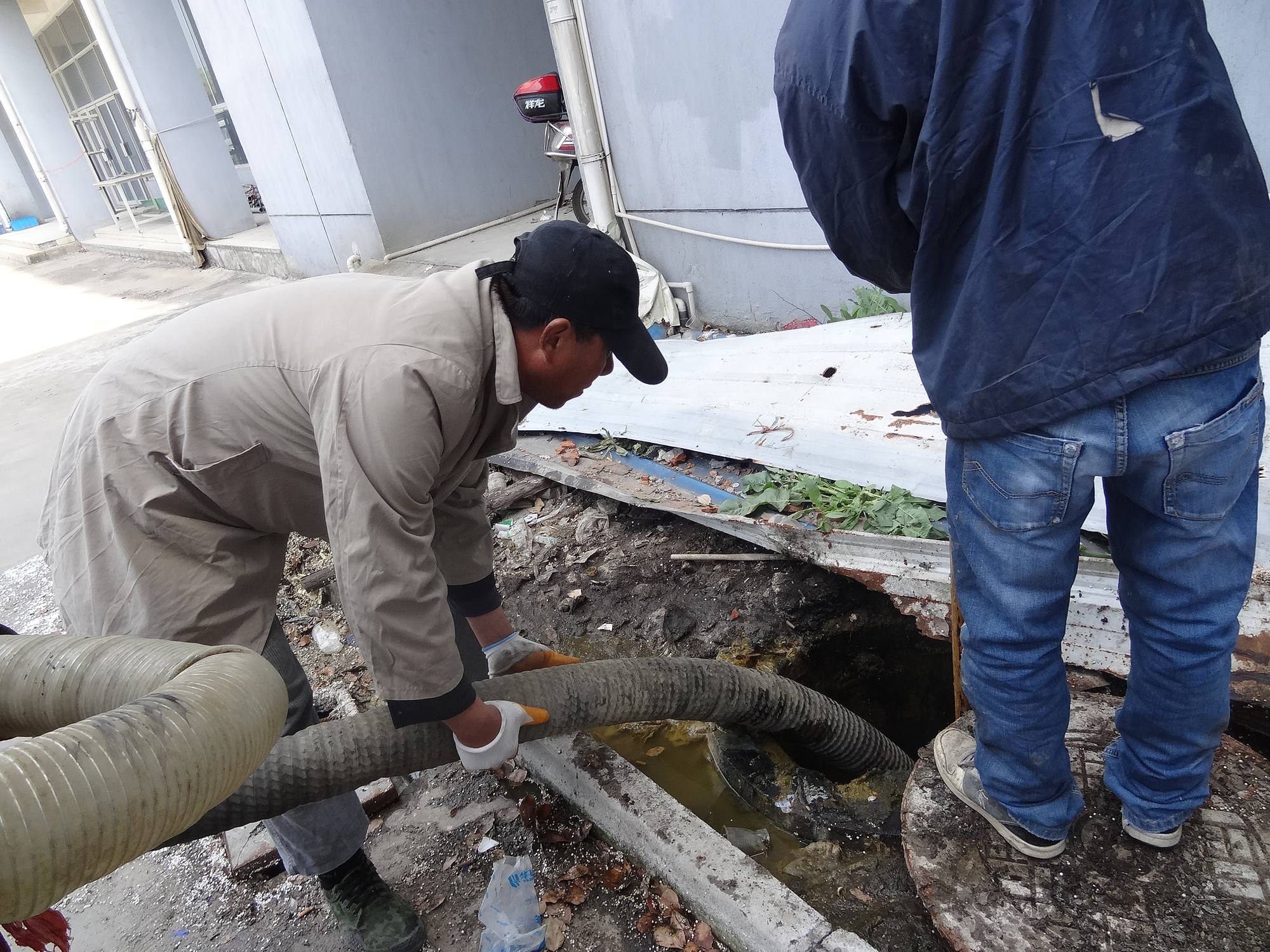 静安农村旱改厕化粪池每年清掏几次？